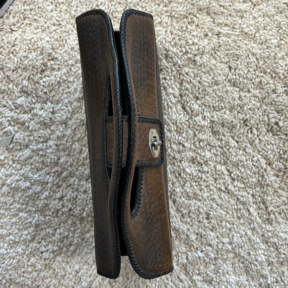 Handmade Vintage Tooled Leather Handbag - Picture 3 of 9